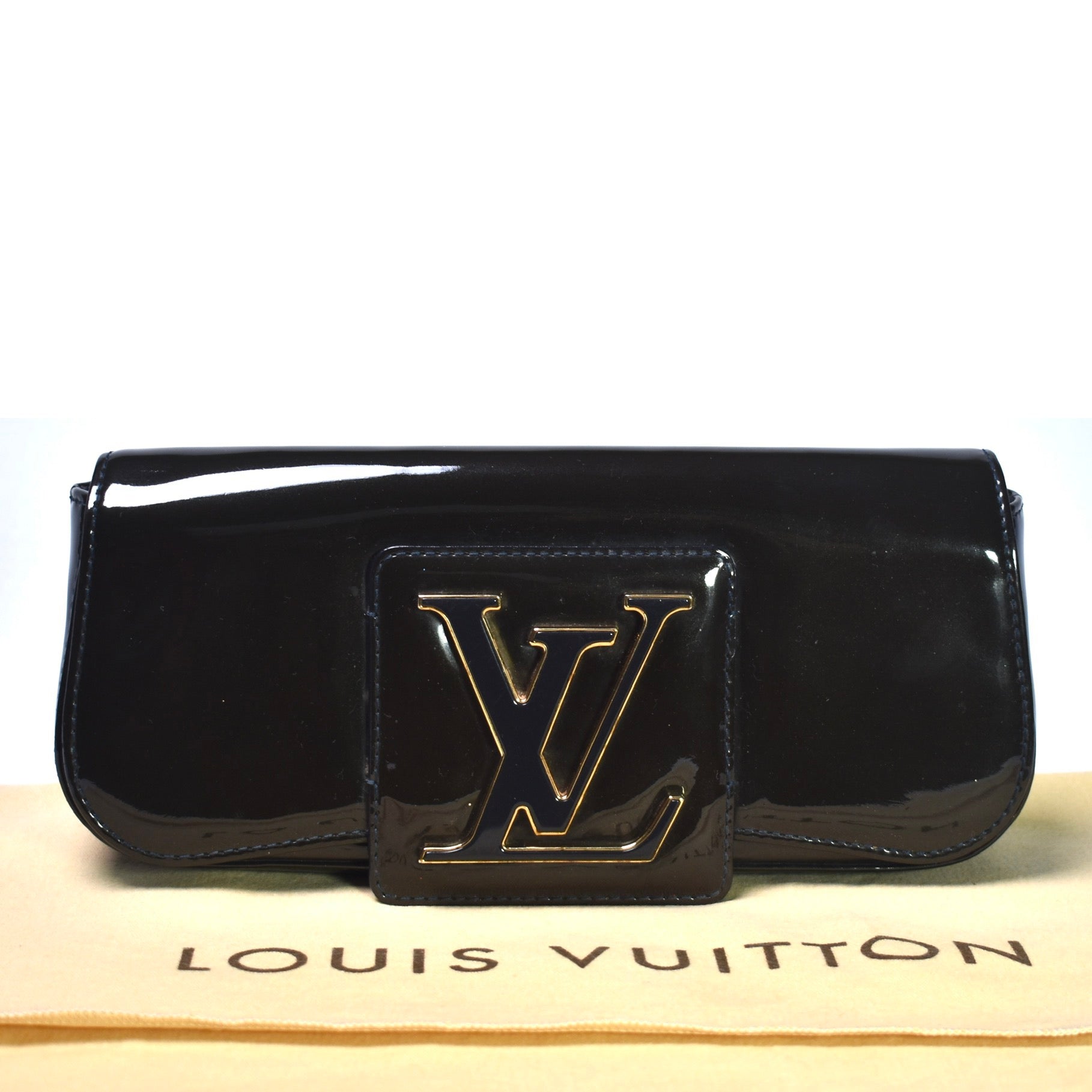 Louis Vuitton Monogram Vernis Bel Air Clutch (SHF-22065) – LuxeDH