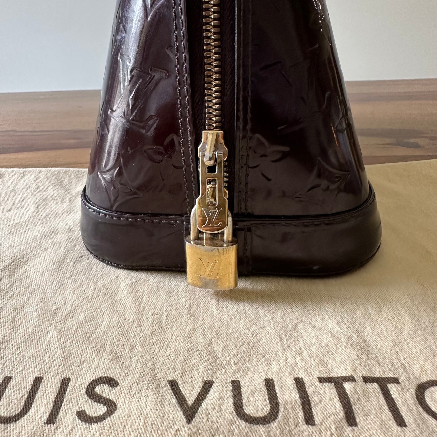 Louis Vuitton Monogram Vernis Alma GM – Luxe Marché India