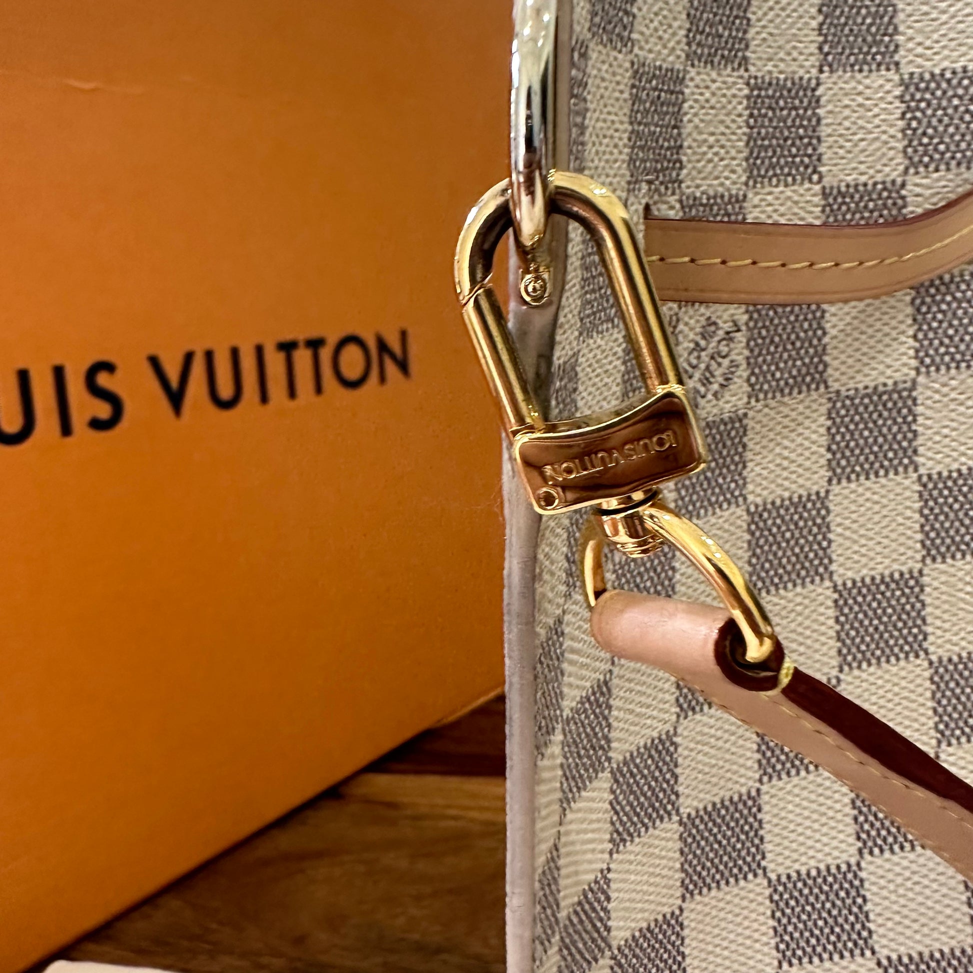 Louis Vuitton Girolata Damier Azur Bag - Luxury Helsinki