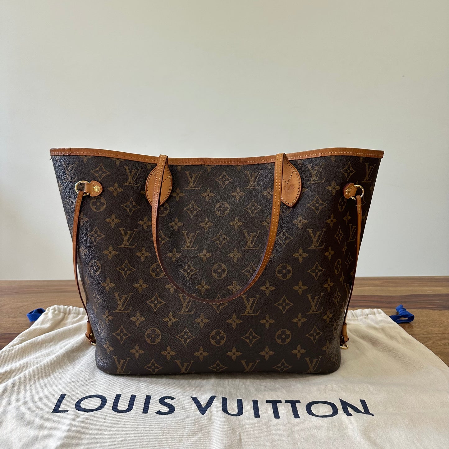 Louis Vuitton Monogram Neverfull mm - used